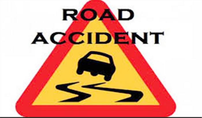 अहमदाबाद: सड़क हादसे में तीन लोगों की मौत