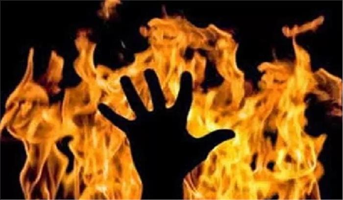 गुजरात : महिलाओं की झुलसने से मौत