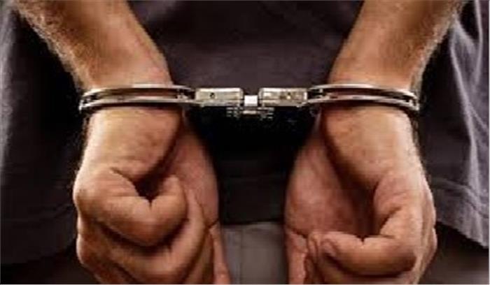 राजकोट में 10 जुआरी गिरफ्तार, 60 हजार जब्त