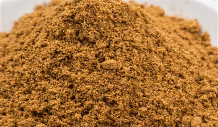 एसओजी की टीम ने नकली गरम मसाला बनाने की कंपनी का भंडाफोड़ किया