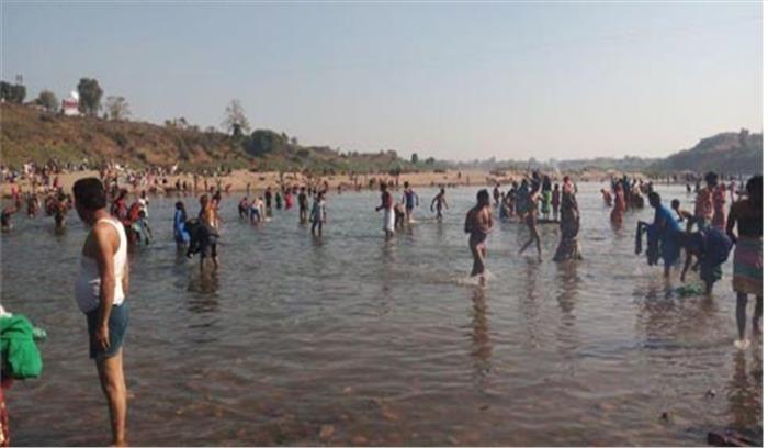 गुजरात : तालाब में डूबने से तीन मासूमो की मौत