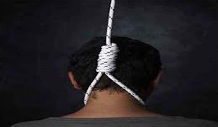 राजकोट में युवक ने की खुदकुशी राजकोट में युवक ने की खुदकुशी