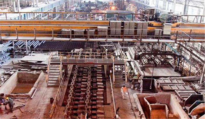 फैक्ट्री की टंकी में सफाई के दौरान तीन लोगों की मौत