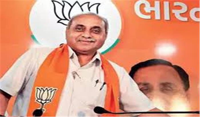 गुजरात के पांच लाख से अधिक कर्मियों के वेतन में नहीं होगी कोई कटौती- उपमुख्यमंत्री