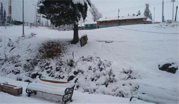 गुलमर्ग : हिमस्खलन के कारण स्वीडन के एक स्कीयर की मौत