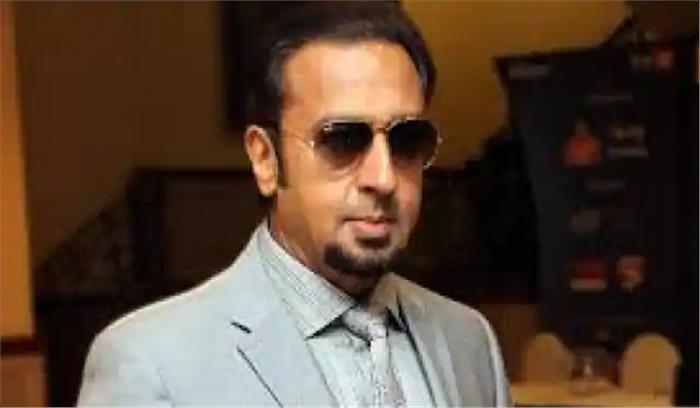 गुलशन ग्रोवर : सिनेमाघरों में फिल्में फेस्टिव माहौल को वापस लाएंगी