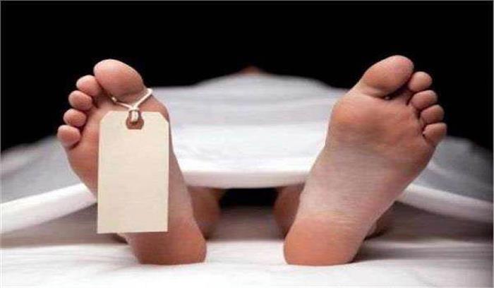 सड़क दुर्घटना में युवक की मौत सड़क दुर्घटना में युवक की मौत
