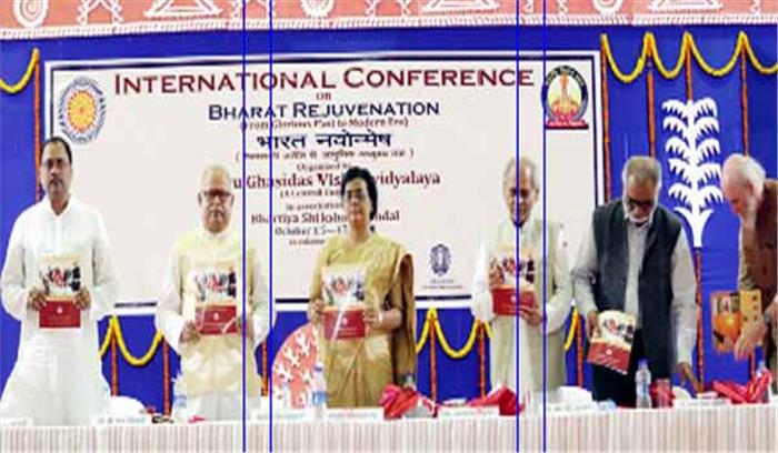 बुद्धिजीवियों का पूंजी के लिए काम करना घातक