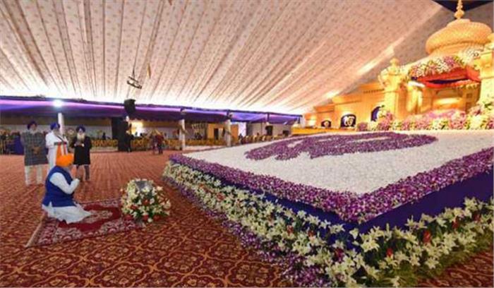 मोदी ने गुरु गोविंद सिंह जी के आदर्शों और सिद्धांतों को प्रसांगिक बताया मोदी ने गुरु गोविंद सिंह जी के आदर्शों और सिद्धांतों को प्रसांगिक बताया