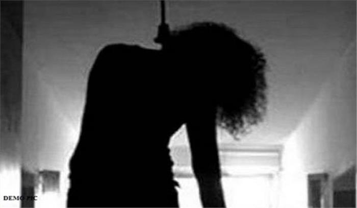 गुरुग्राम : अर्थशास्त्र का पेपर खराब होने के कारण 12वीं की छात्रा ने आत्महत्या की