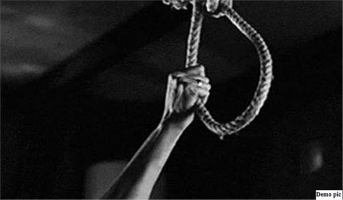 फांसी लगाकर युवक ने की आत्महत्या