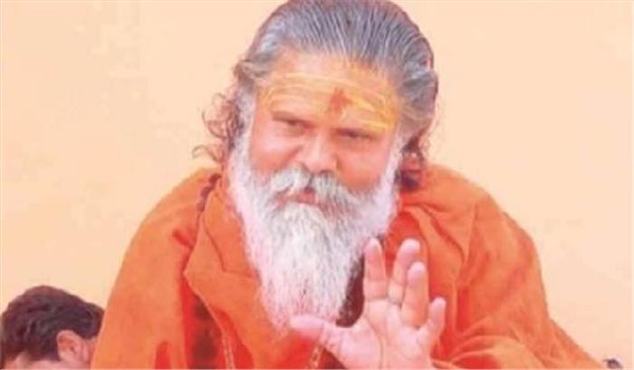 हरिद्वार से मुंबई जाते समय अखाड़ा परिषद के प्रवक्ता महंत कोठारी मोहन दास लापता