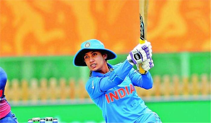 दुर्भाग्यवश भारतीय टीम राजनीति में विश्वास करती है न कि खेल में