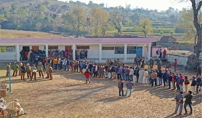 हरियाणा में नगरपालिका चुनाव संपन्न, मतदान कम