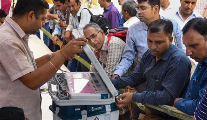 हरियाणा में 90 विधानसभा सीटाें के लिये मतदान शुरू, 1169 प्रत्याशी मैदान में