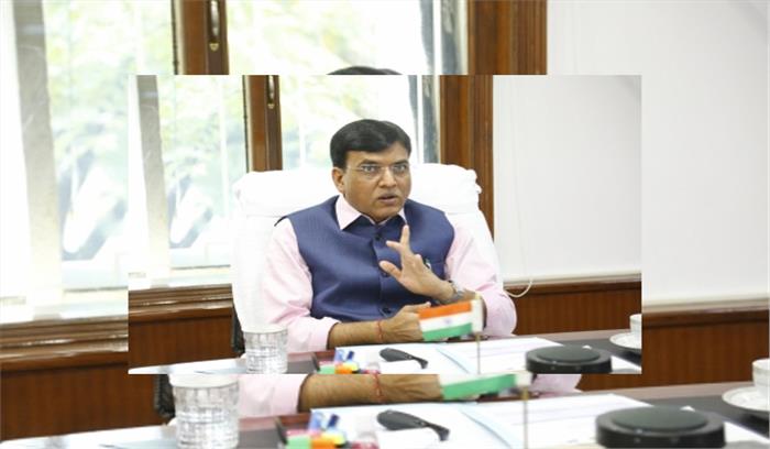 स्वास्थ्य कर्मियों का मरीजों के प्रति व्यवहार इलाज का अहम हिस्सा : मंडाविया