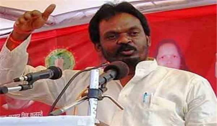 सरकार गरीब एवं किसानों के दुख दर्द में साथ में खड़ी है :ओमप्रकाश धुर्वे सरकार गरीब एवं किसानों के दुख दर्द में साथ में खड़ी है :ओमप्रकाश धुर्वे