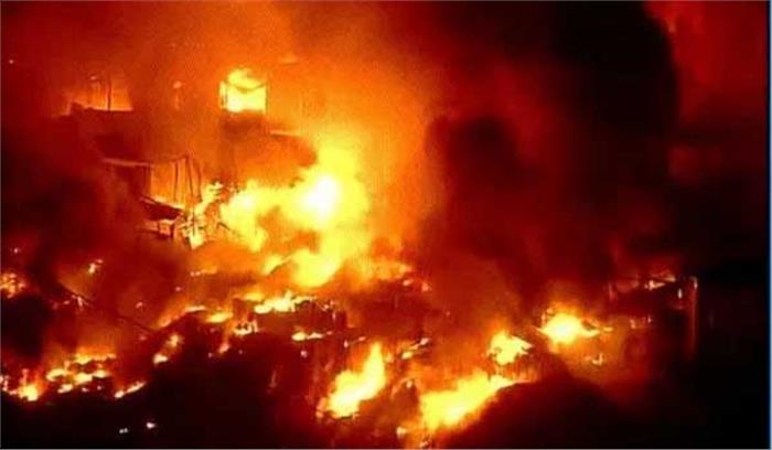 छत्तीसगढ़ :बारदाना गोदाम में लगी भीषण आग