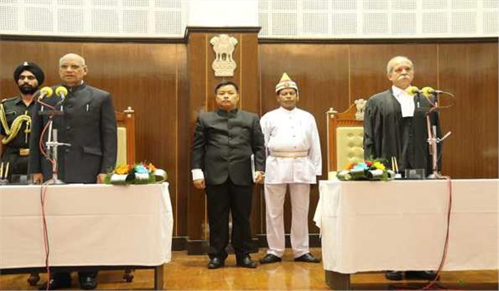 न्यायमूर्ति कुरैशी ने ली त्रिपुरा के मुख्य न्यायाधीश पद की शपथ