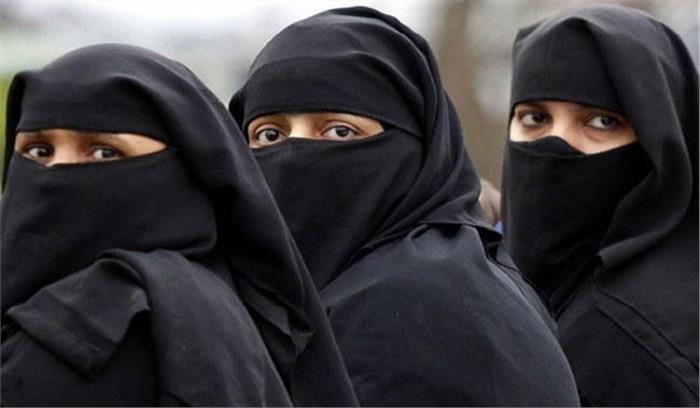 हाईकोर्ट में जनहित याचिका दायर कर दी गई तीन तलाक कानून को चुनौती हाईकोर्ट में जनहित याचिका दायर कर दी गई तीन तलाक कानून को चुनौती