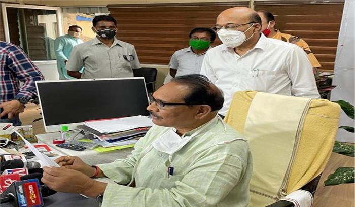 हाई स्कूल मुख्य परीक्षा परिणाम घोषित, मुख्यमंत्री-स्कूल शिक्षा मंत्री ने सफल विद्यार्थियों को दी बधाई