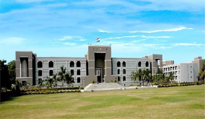 हाई कोर्ट ने गुजरात दंगों में मोदी की क्लिन चिट को चुनौती याचिका को खारिज किया