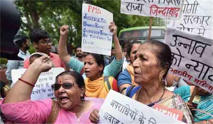 उन्नाव मामला : कड़ी सुरक्षा के बीच होगा दुष्कर्म पीड़िता की चाची का अंतिम संस्कार