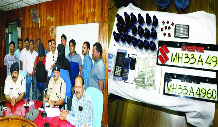 हाईवे पर लूटपाट करने वाले दो गिरफ्तार