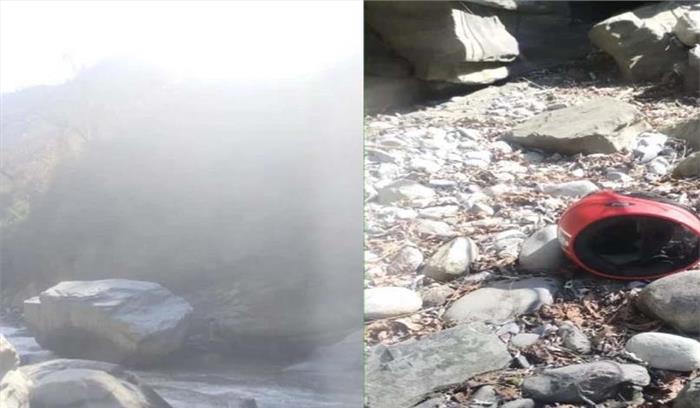 हिमाचल प्रदेश  : चांजू नाले में बाइक गिरी, दो व्यक्ति लापता