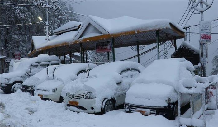 हिमाचल प्रदेश में भारी बारिश, बर्फबारी की चेतावनी