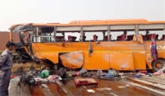 शिमला में सड़क दुर्घटना में 7 स्कूली छात्र घायल शिमला में सड़क दुर्घटना में 7 स्कूली छात्र घायल