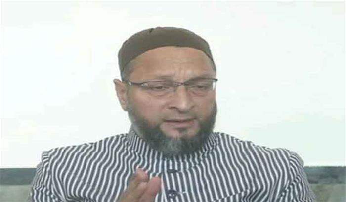 हिंदू तीर्थयात्रियों की सब्सिडी खत्म करने की सरकार को ओवैसी की चुनौती हिंदू तीर्थयात्रियों की सब्सिडी खत्म करने की सरकार को ओवैसी की चुनौती