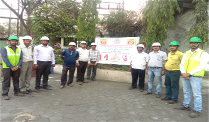 हीरा ग्रुप ने मनाया अग्नि सुरक्षा दिवस हीरा ग्रुप ने मनाया अग्नि सुरक्षा दिवस
