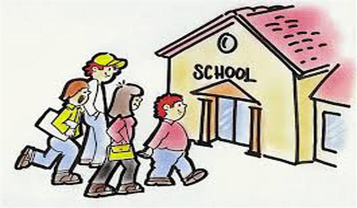 ऐतिहासिक स्कूल बन सकता है लाक्षागृह ऐतिहासिक स्कूल बन सकता है लाक्षागृह