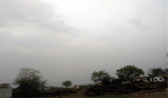 अचानक ही बदला मौसम का मिजाज