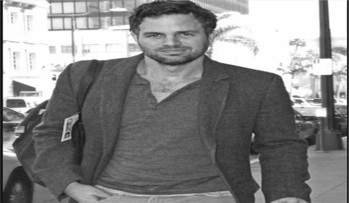 मैं थिएटर में ज्यादा काम करना चाहता हूं : मार्क रफैलो मैं थिएटर में ज्यादा काम करना चाहता हूं : मार्क रफैलो