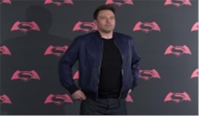 गर्लफ्रेंड एना डी अरामास के साथ टहलने निकलें बेन एफ्लेक गर्लफ्रेंड एना डी अरामास के साथ टहलने निकलें बेन एफ्लेक