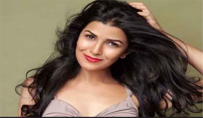 हॉलीवुड की तरह खुलकर नहीं बोल सकतीं बॉलीवुड अभिनेत्रियां, कानून दोषी: अभिनेत्री निमरत कौर