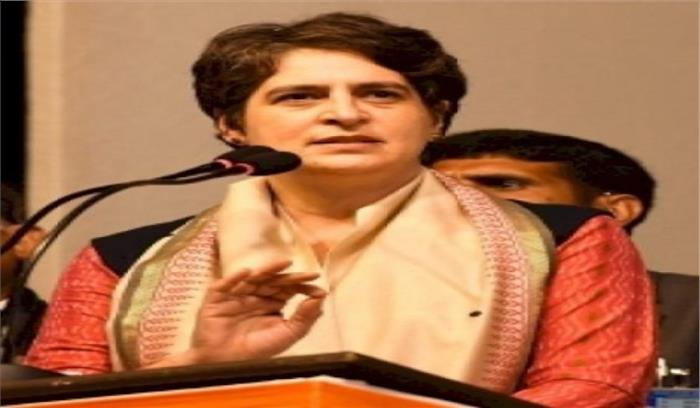 घरों को लौट रहे प्रवासियों के लिए मुफ्त काल, डेटा चाहती हैं प्रियंका