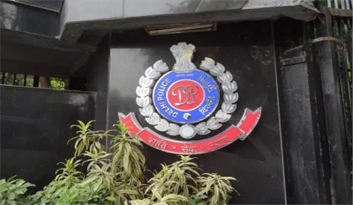 होम क्वारंटाइन कोरोना पॉजिटिव महिला रिश्तेदारों के यहां घूमती रही, दर्ज हुआ मुकदमा