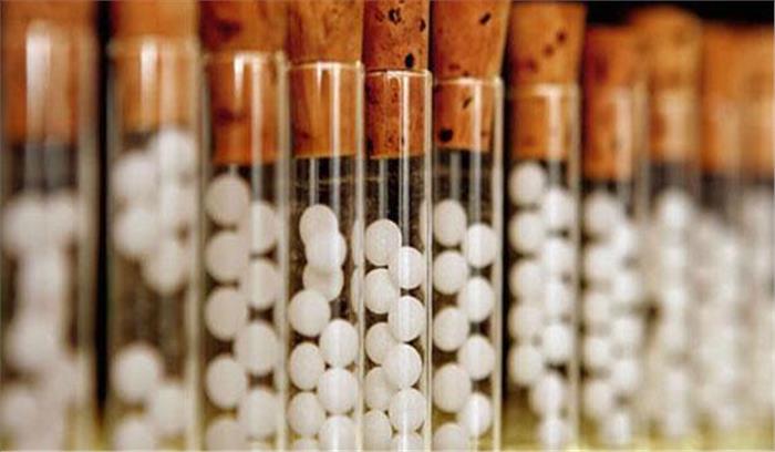 होम्योपैथी चिकित्सा पद्धति के प्रति लोगों का भरोसा मजबूत हो रहा है