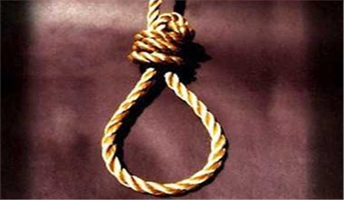 युवक ने होटल के कमरे में फंदा लगाकर की आत्महत्या