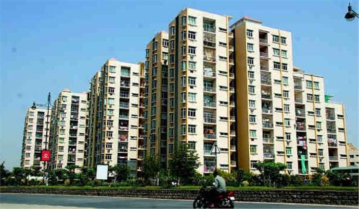 50 हजार फ्लैट मिलेंगे या नहीं, मंत्रियों की समीक्षा बैठक में होगा निर्णय