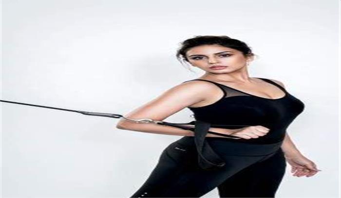 फिटनेस पर ध्यान दे रही है:हुमा कुरैशी