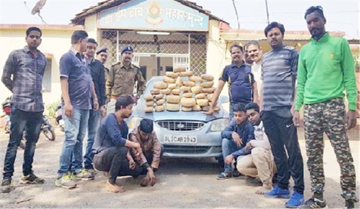 32 किलो गांजा के साथ  4  गिरफ्तार