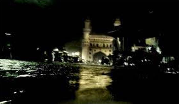 हैदराबाद में स्टैंडबाय पर सेना की राहत टीमें