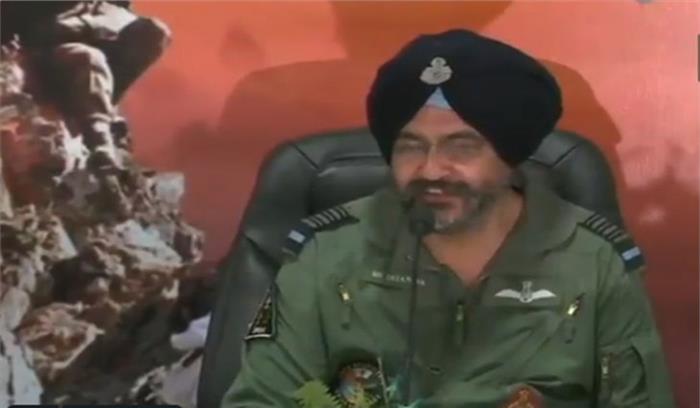 एएन-32 पर्वतीय क्षेत्रों में उड़ान जारी रखेगा : बी.एस. धनोआ