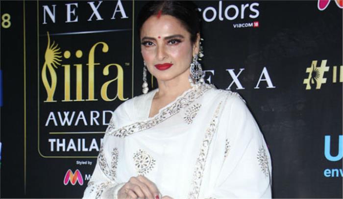 आईफा 2018 :रेखा मंच पर 20 साल बाद परफॉर्म करेंगी