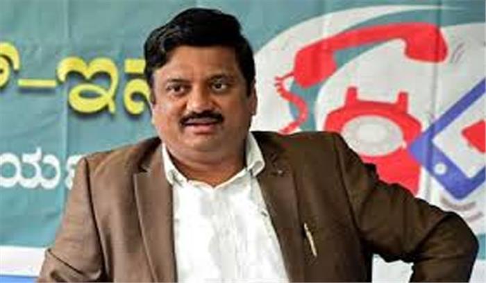 आईएमए पोंजी घोटाले में संलिप्त आईएएस ने बेंगलुरु में की आत्महत्या आईएमए पोंजी घोटाले में संलिप्त आईएएस ने बेंगलुरु में की आत्महत्या