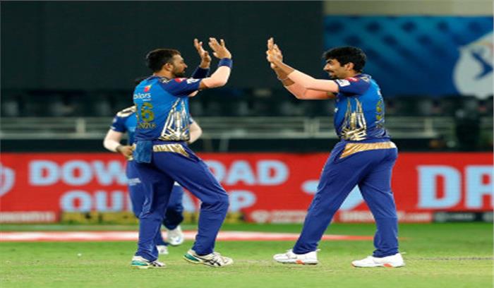 आईपीएल-13 : मुंबई को 10 विकेट से मात देकर हैदराबाद प्लेऑफ में पहुंचा